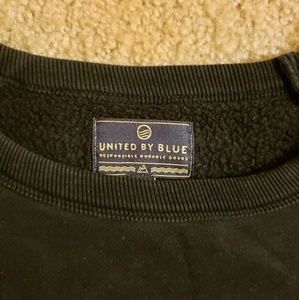 Shirts - Black Sweatshirt | Polaris | M Shirts - Black Sweatshirt | Polaris | M